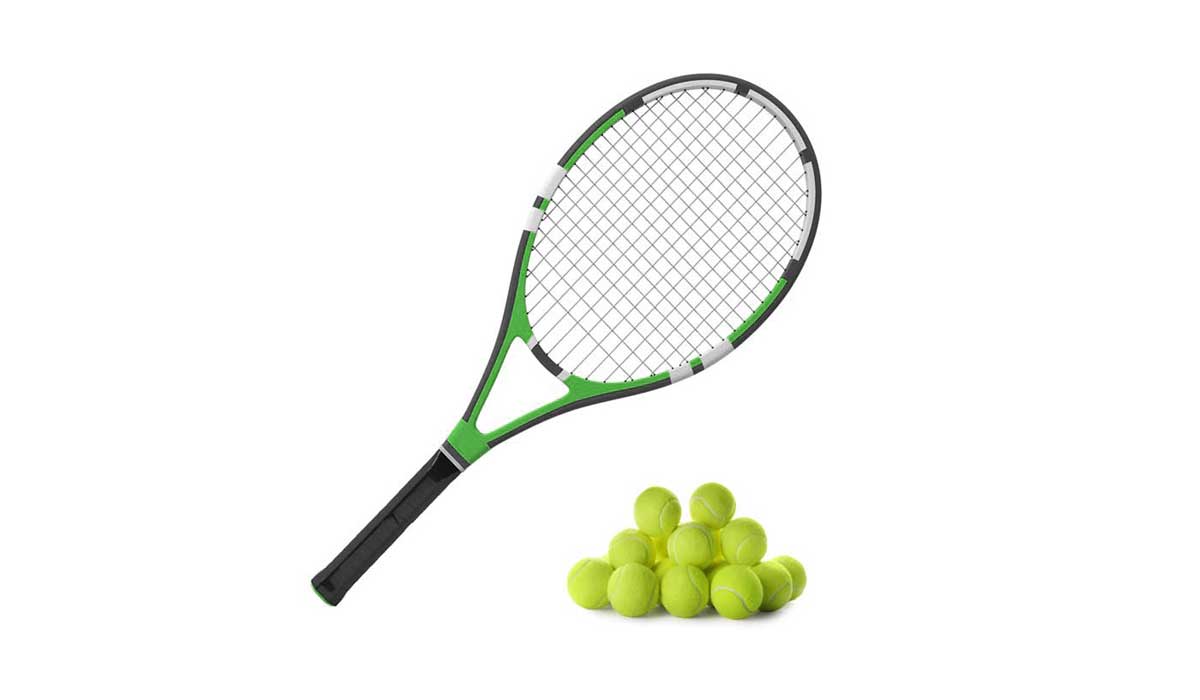Tennisschläger mit Tennisbällen